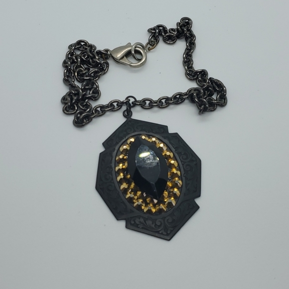 GASOLINE GLAMOUR SWAROVSKI RHINESTONE NECKLACE GLD